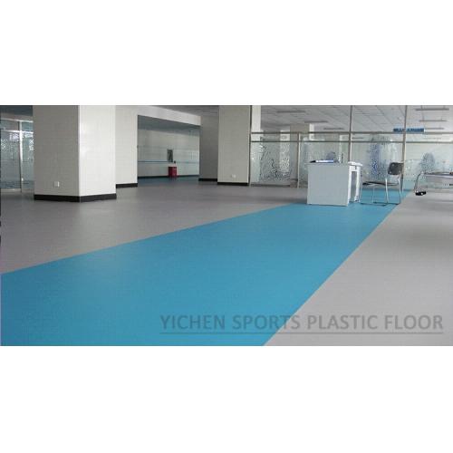 PVC塑膠地板施工后殘留膠水如何清理？